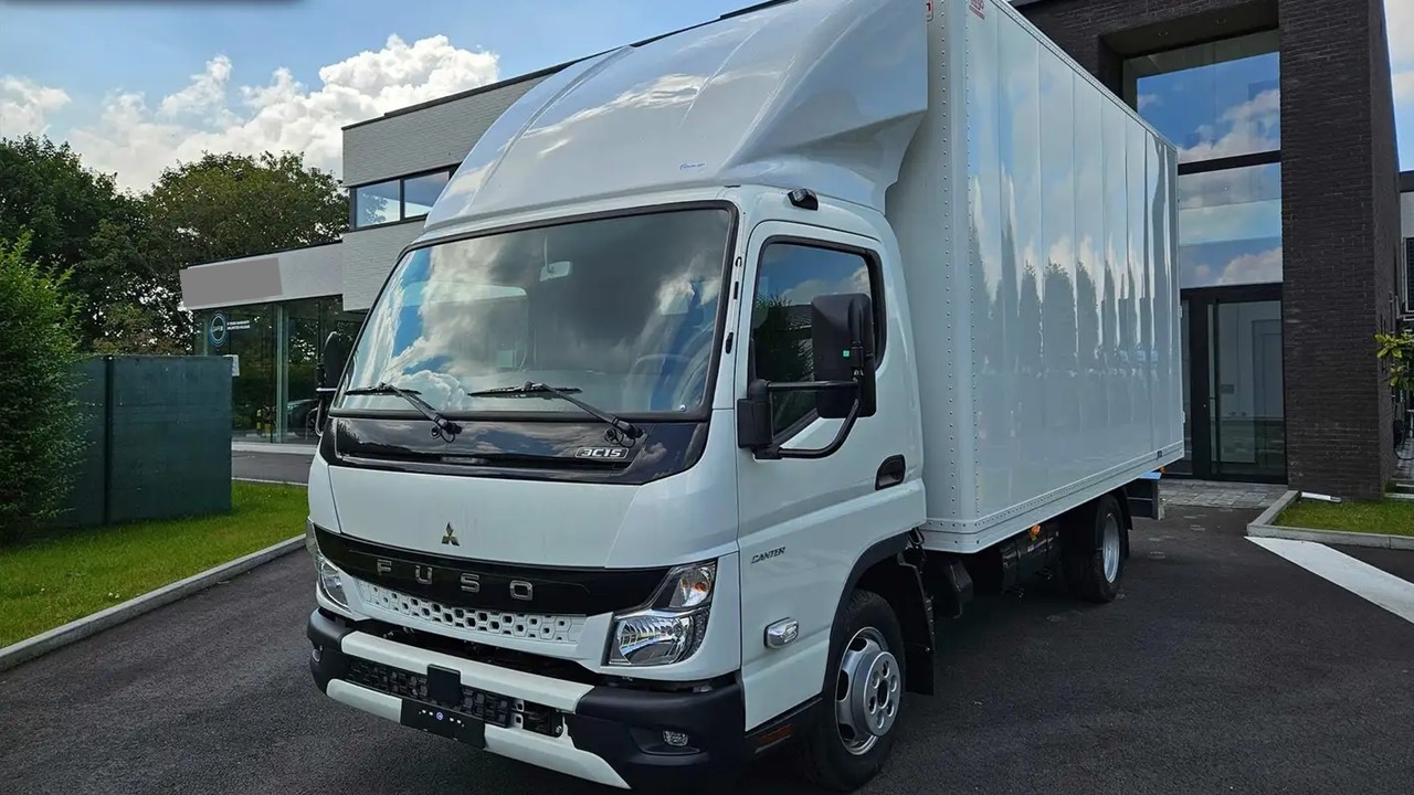 MITSUBISHI FUSO CANTER