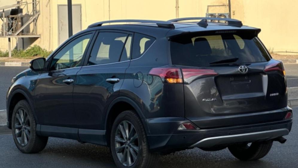 TOYOTA RAV 4--1