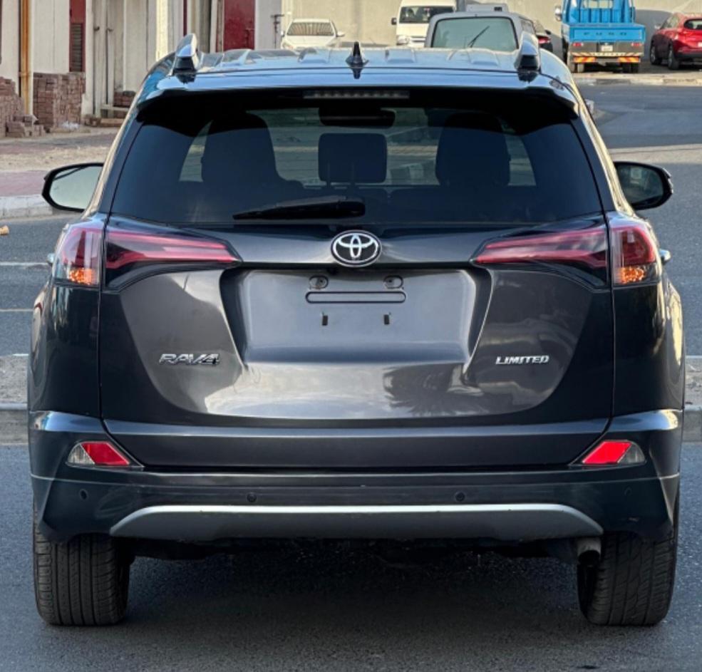 TOYOTA RAV 4--2