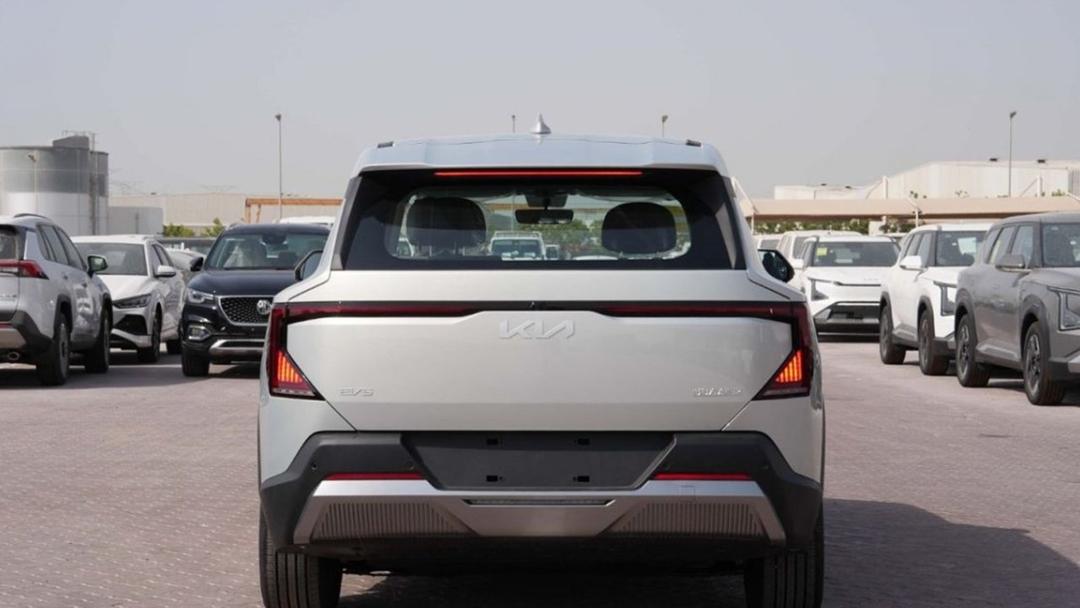 KIA EV5, BRAND NEW--1