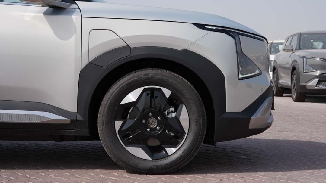 KIA EV5, BRAND NEW--3