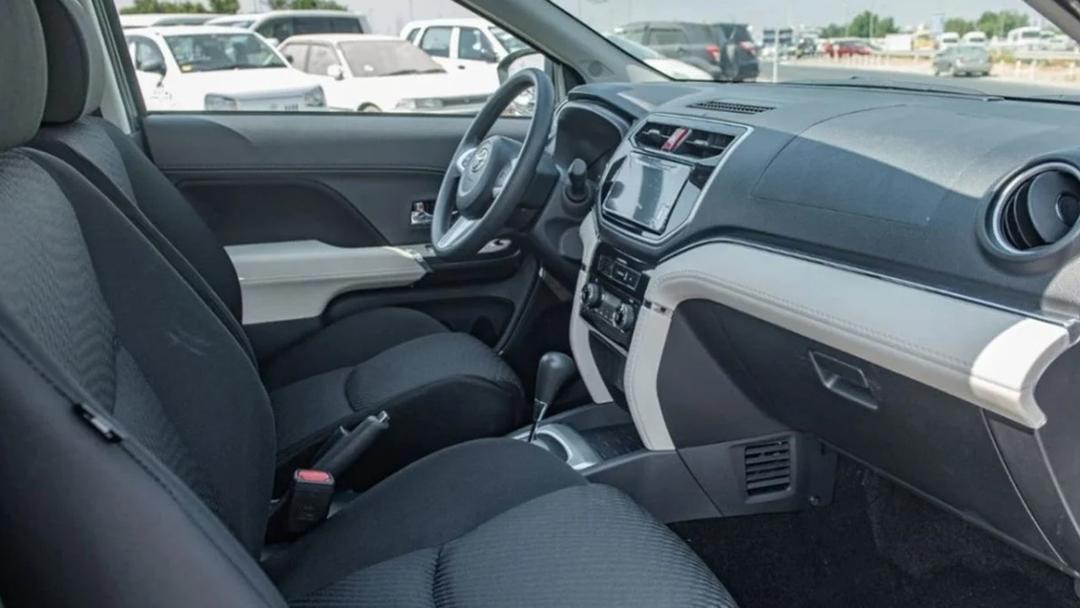 TOYOTA RUSH, BRAND NEW--5