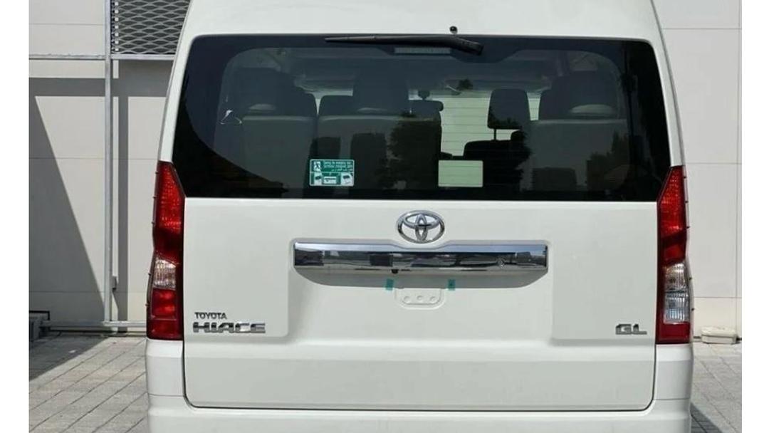 TOYOTA HIACE HIGH ROOF, BRAND NEW--1