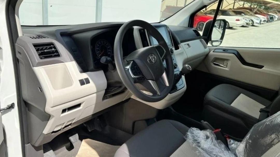 TOYOTA HIACE HIGH ROOF, BRAND NEW--4