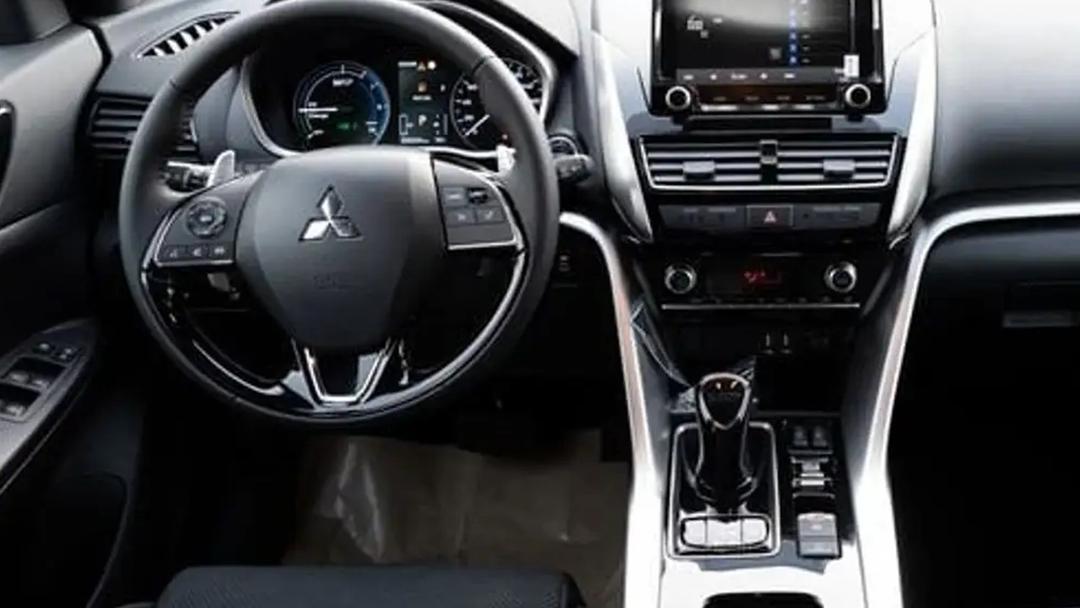 MITSUBISHI ECLIPSE CROSS, BRAND NEW--3
