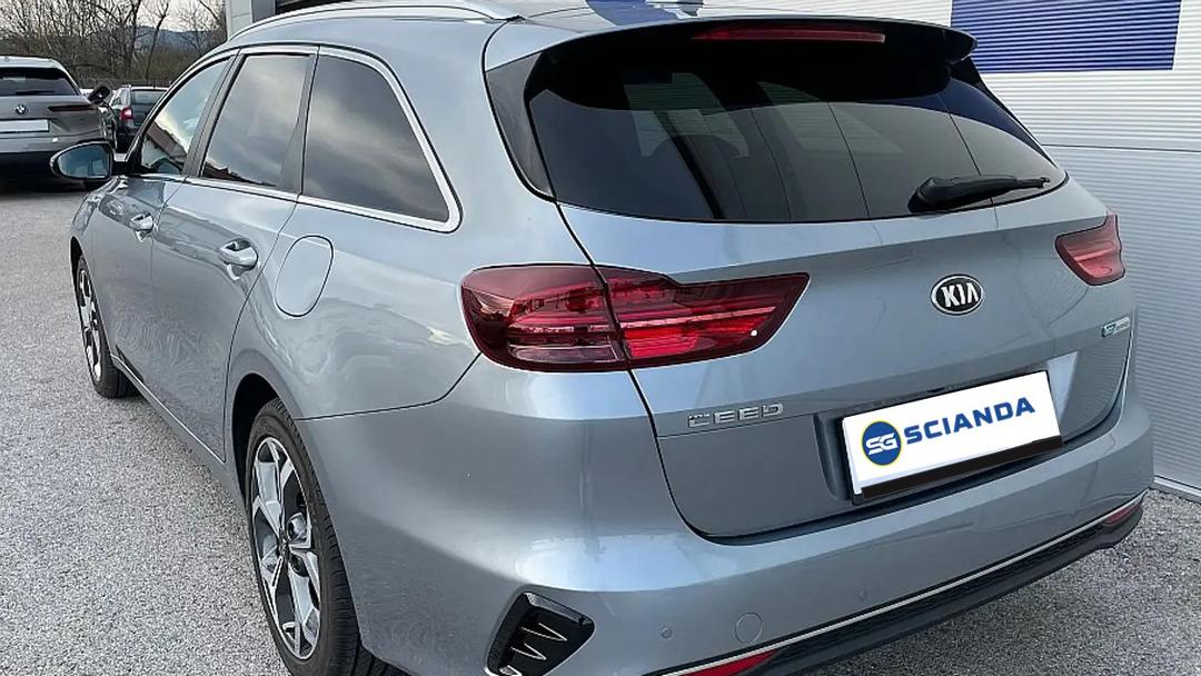Kia ceed SW--1