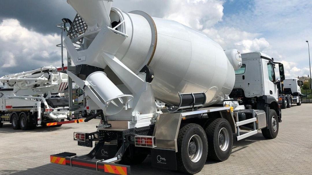 MERCEDES AROCS 3340 6X4 CONCRETE MIXER, BRAND NEW--0