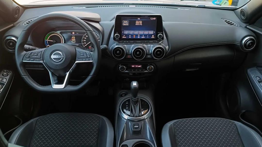 NISSAN JUKE, BRAND NEW--1