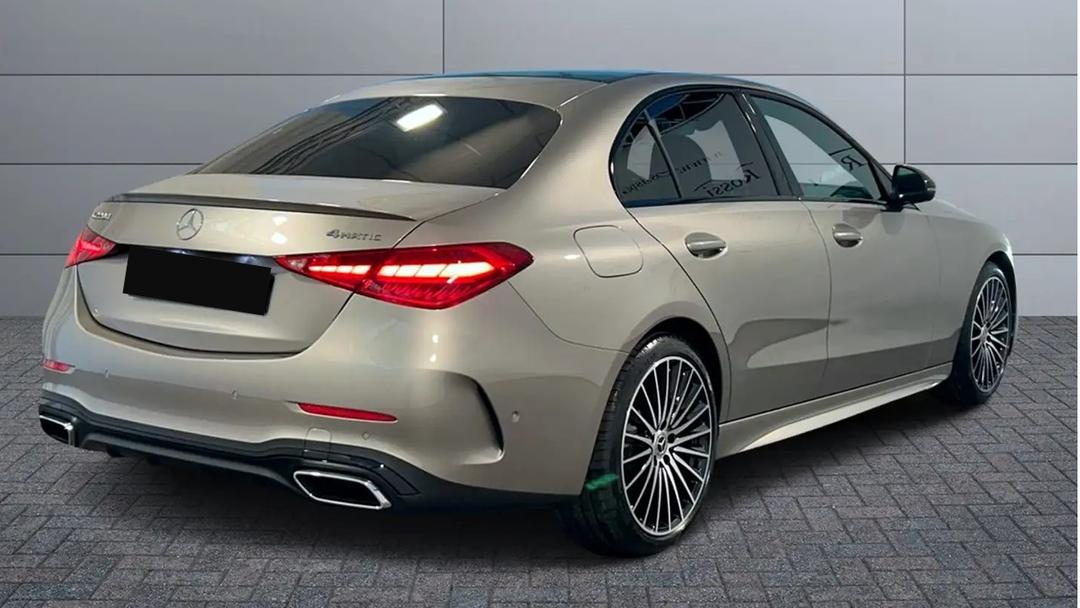 MERCEDES BENZ C220, BRAND NEW--0