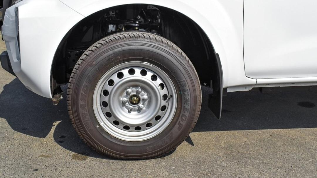 NISSAN NAVARA, BRAND NEW--1