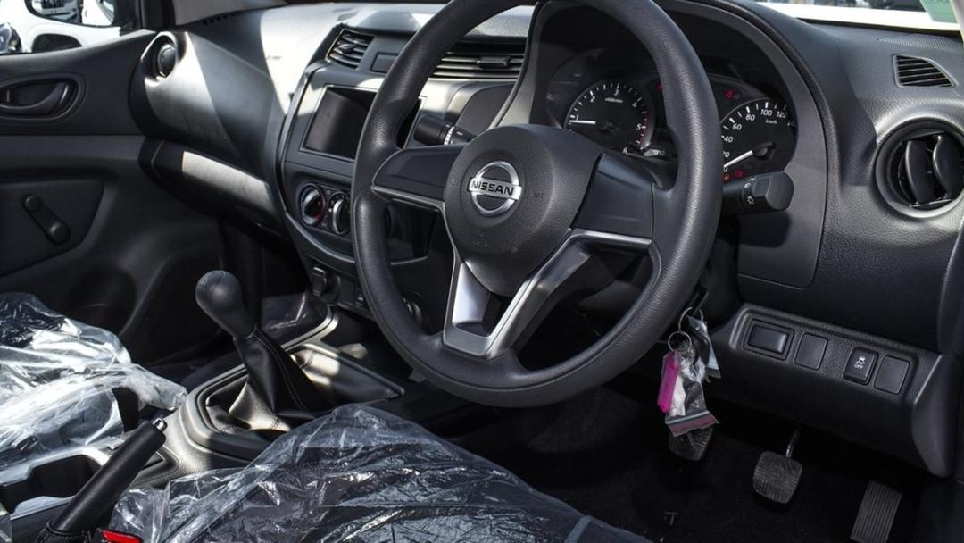 NISSAN NAVARA, BRAND NEW--2