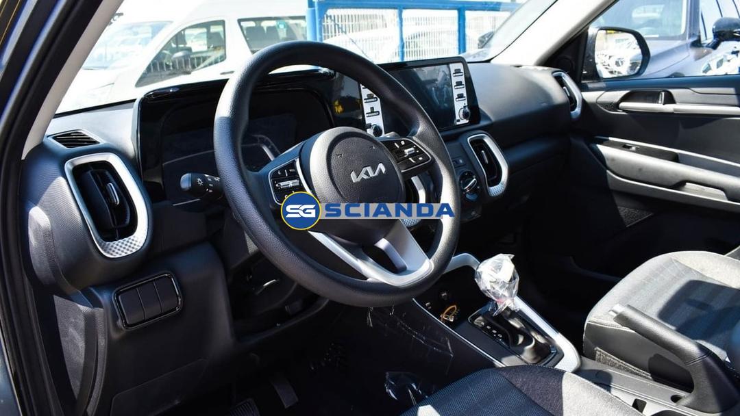 KIA SONETO, BRAND NEW--2