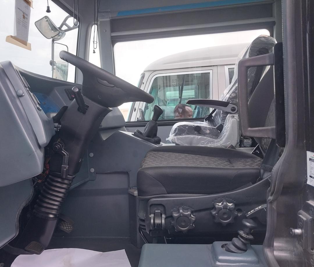 FUSO BUS--3