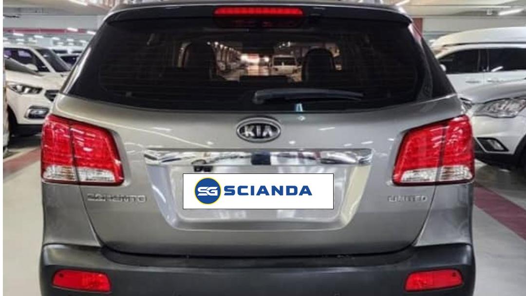 KIA SORENTO, 2010--0