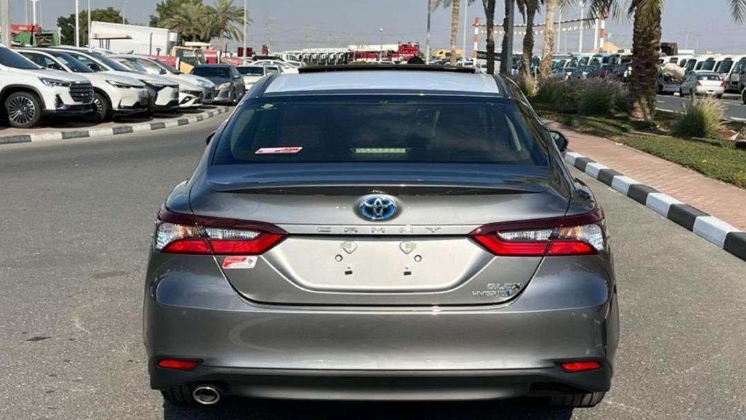 TOYOTA CAMRY--4