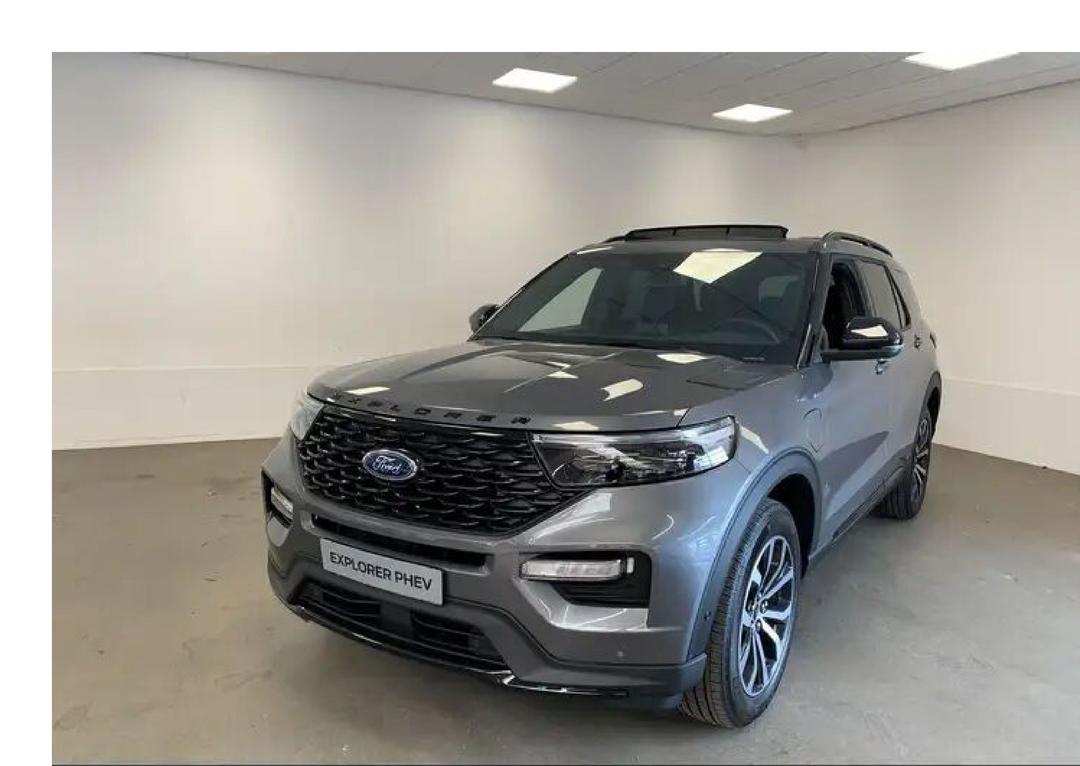 FORD EXPLORER  2022 , 7 SEATS AUTOMATIC HYBRID