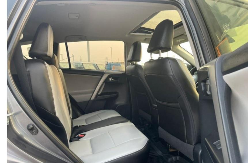 TOYOTA RAV 4 2018--3