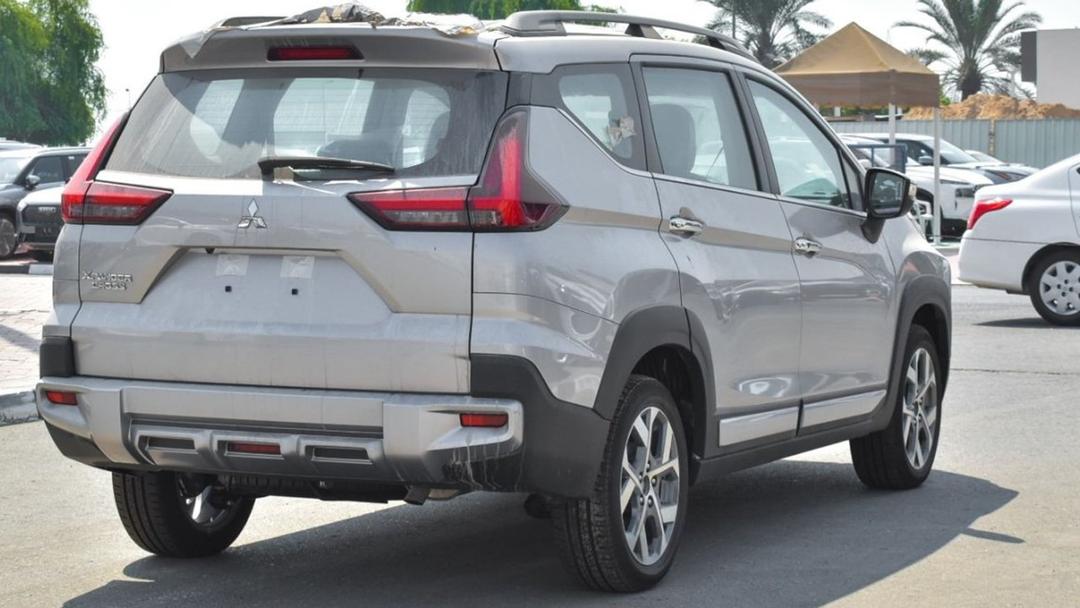 MITSUBISHI XPANDER, BRAND NEW--1