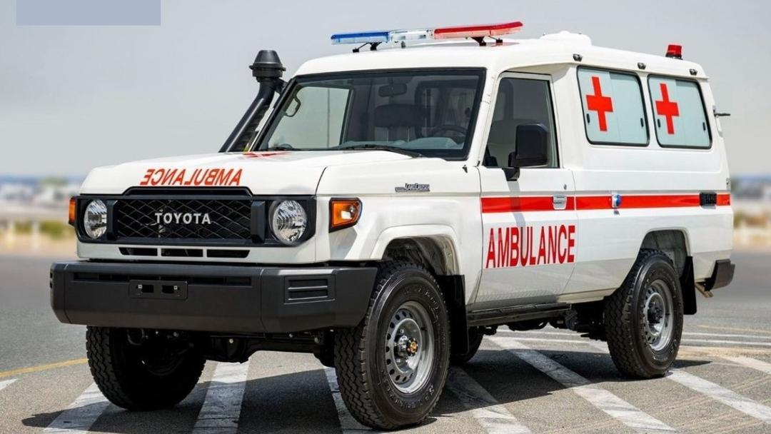 TOYOTA LAND CRUISER HARDTOP LC78 AMBULANCE, BRAND NEW--8